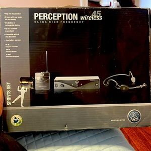Perception wireless headphone mic (sports set)